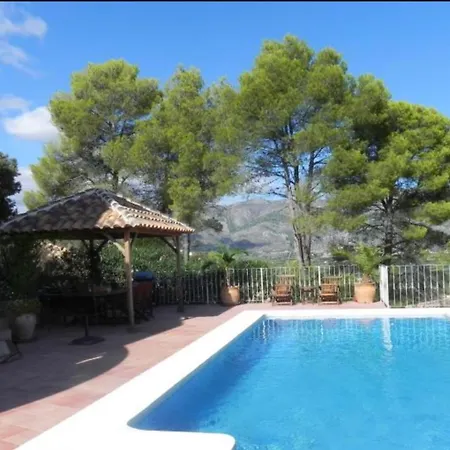 Villa 6 Guests - Private Pool - 3br - Amazing View *